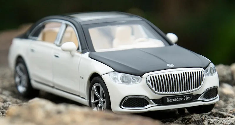 1:32 Mercedes-Maybach 2022 S680