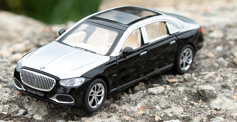 1:32 Mercedes-Maybach 2022 S680 Die Cast Model Car