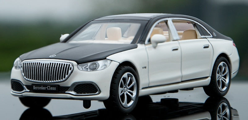 1:32 Mercedes-Maybach 2022 S680 Die Cast Model Car