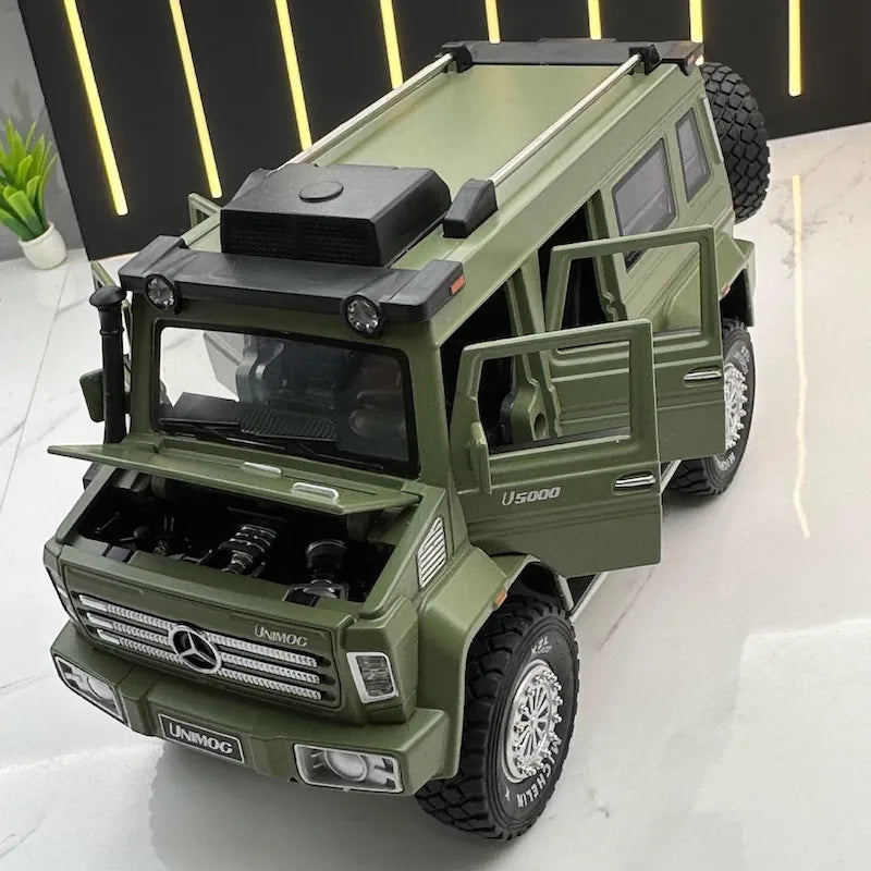 1:32 Mercedes-Unimog 2012 Nomadism U5000