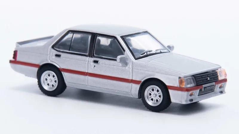 1:64 Mitsubishi Lancer EX2000 Die Cast Model Car