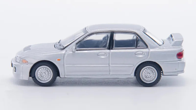 1:64 Mitsubishi Lancer Evolution II