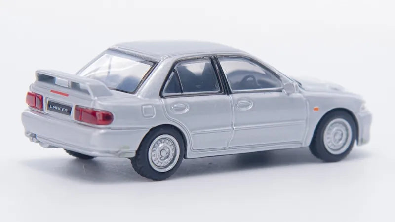 1:64 Mitsubishi Lancer Evolution II