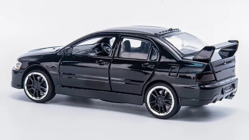 1:32 Mitsubishi Lancer Evolution IX 