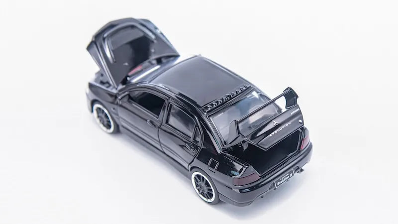 1:32 Mitsubishi Lancer Evolution IX 