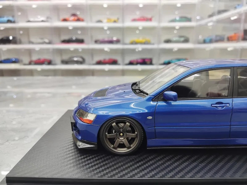 1:18 Mitsubishi 2005 Lancer Evo IX Wagon Blue