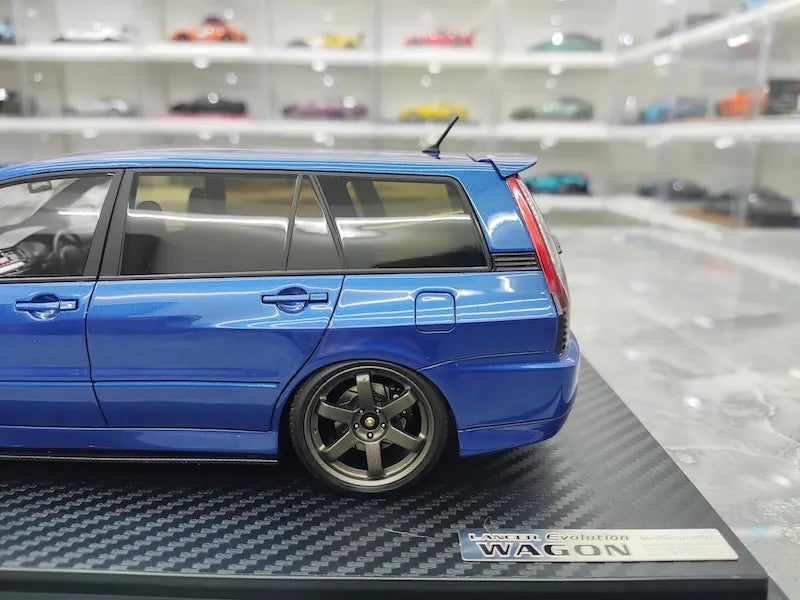 1:18 Mitsubishi 2005 Lancer Evo IX Wagon Blue