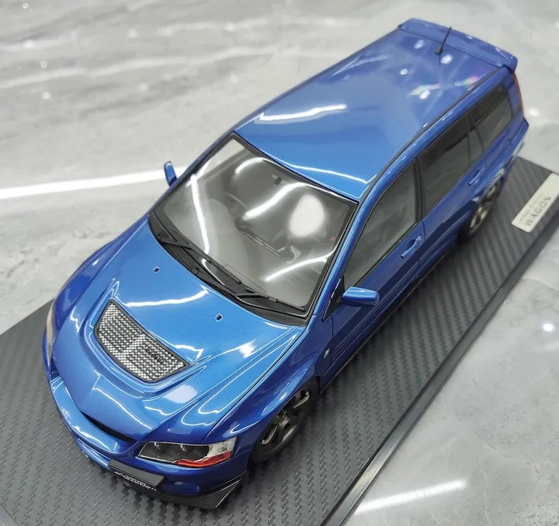 1:18 Mitsubishi 2005 Lancer Evo IX Wagon Blue