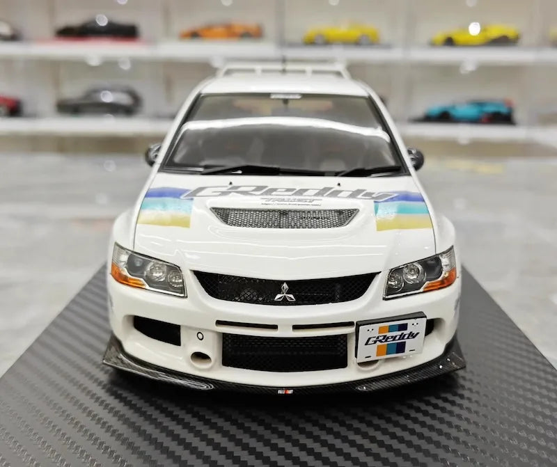 1:18 Mitsubishi 2005 Lancer Evo IX Wagon Greddy