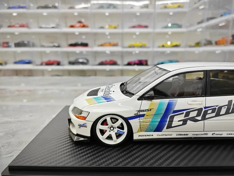 1:18 Mitsubishi 2005 Lancer Evo IX Wagon Greddy