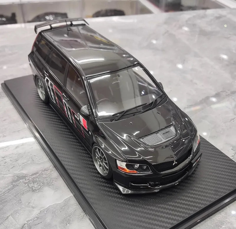 1:18 Mitsubishi 2005 Lancer Evo IX Wagon RalliArt Black