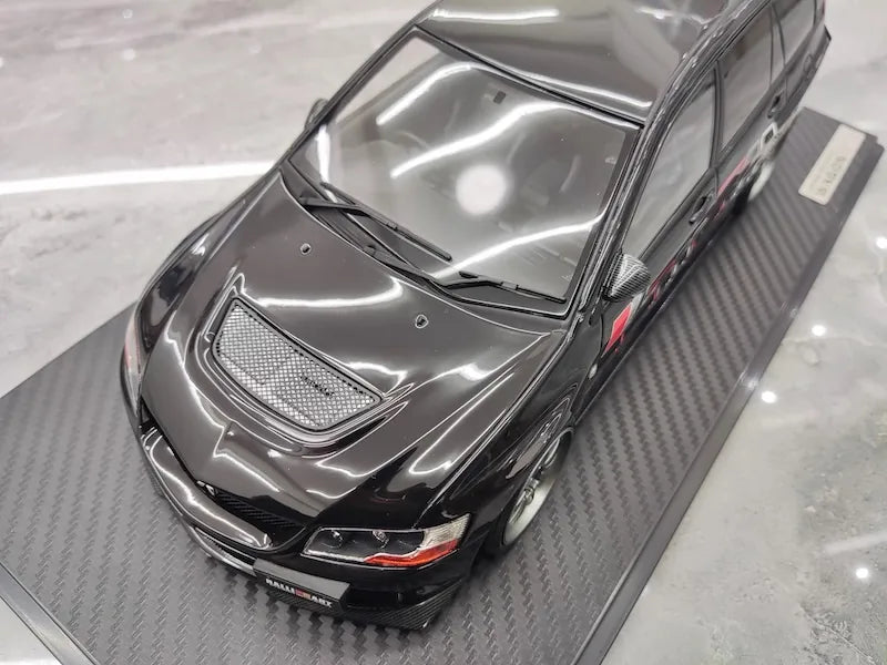 1:18 Mitsubishi 2005 Lancer Evo IX Wagon RalliArt Black