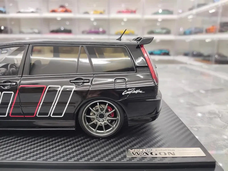 1:18 Mitsubishi 2005 Lancer Evo IX Wagon RalliArt Black