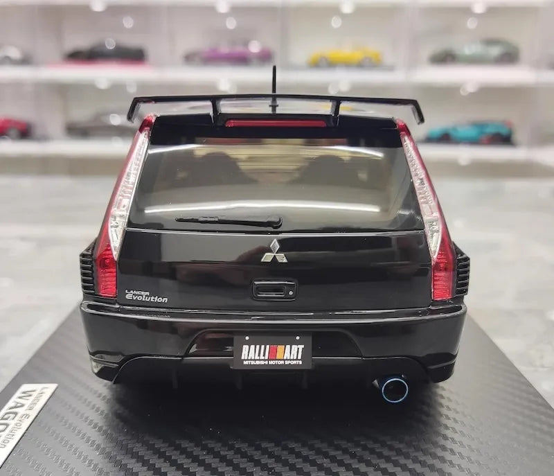 1:18 Mitsubishi 2005 Lancer Evo IX Wagon RalliArt Black