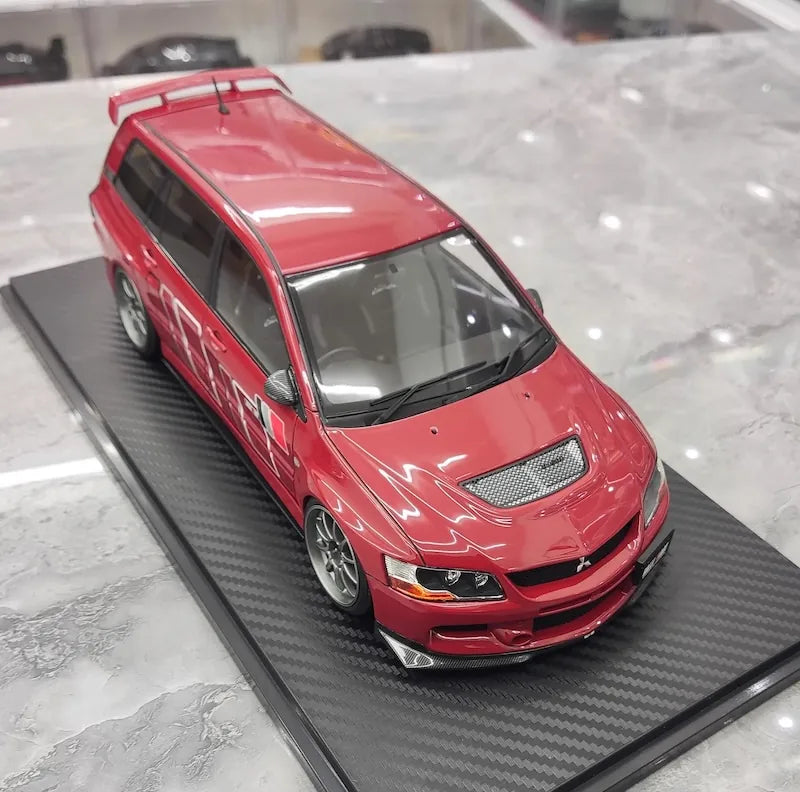 1:18 Mitsubishi 2005 Lancer Evo IX Wagon RalliArt Red