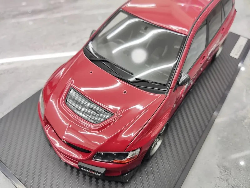 1:18 Mitsubishi 2005 Lancer Evo IX Wagon RalliArt Red