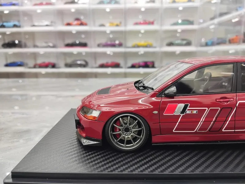 1:18 Mitsubishi 2005 Lancer Evo IX Wagon RalliArt Red