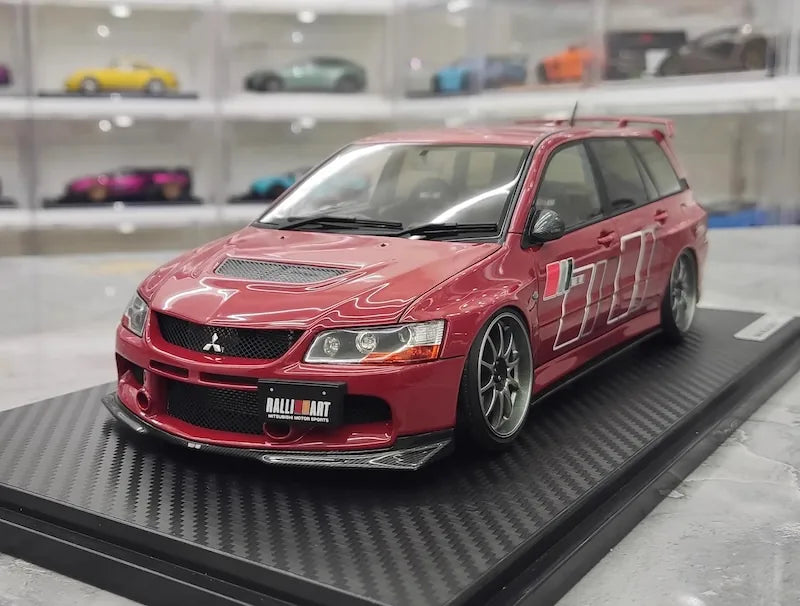 1:18 Mitsubishi 2005 Lancer Evo IX Wagon RalliArt Red