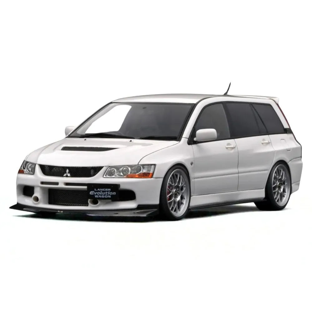 1:18 Mitsubishi 2005 Lancer Evo IX Wagon White