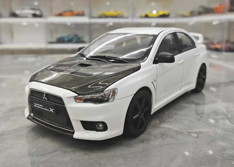 1:18 Mitsubishi 2008 Lancer Evo X Metallic