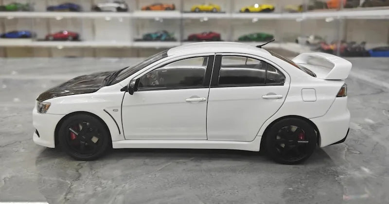 1:18 Mitsubishi 2008 Lancer Evo X Metallic