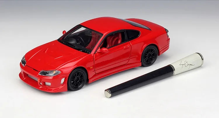 1:24 Nissan 1999 Silvia S15 