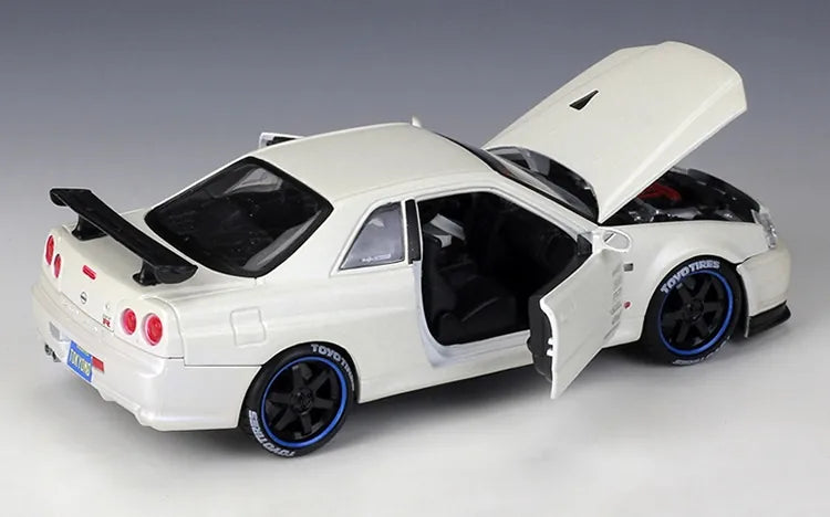 Scala 1:24 Nissan Skyline GT-R R34 del 1999 