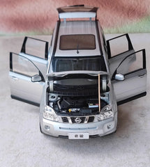 1:18 Nissan 2007 X-Trail Die Cast Model Car