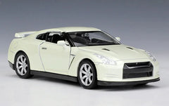 1:36 Nissan 2009 GTR R35