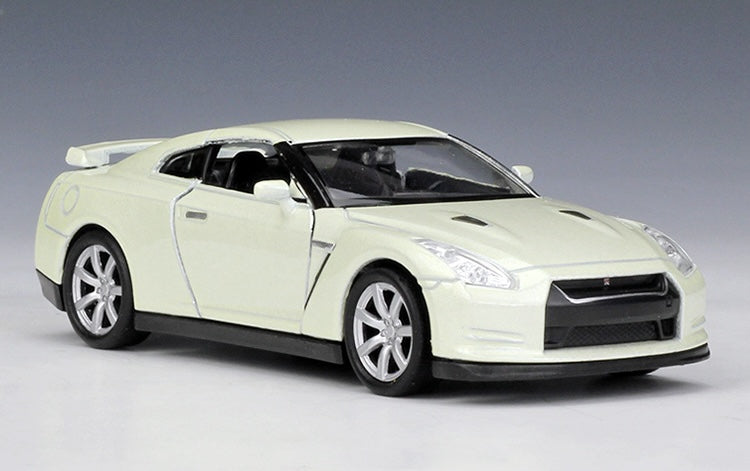 1:36 Nissan 2009 GTR R35 Die Cast Model Car