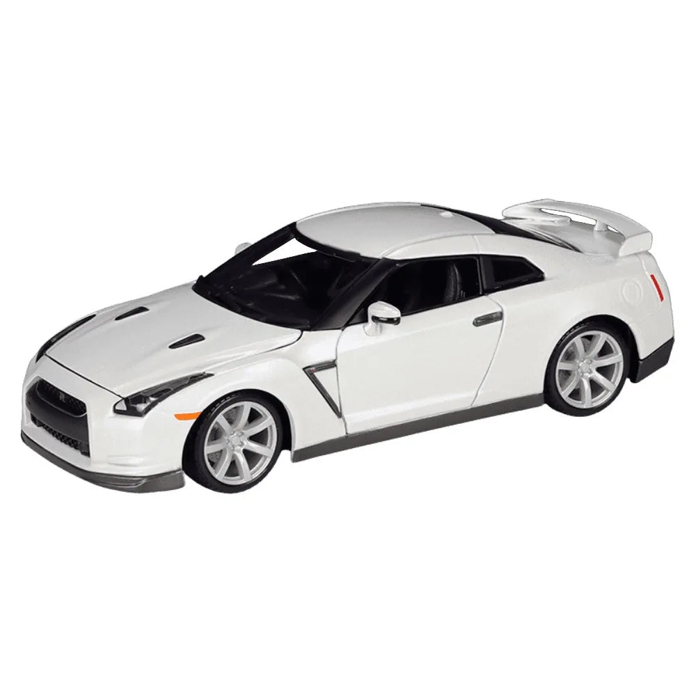 1:18 Nissan 2009 GTR R35 