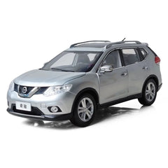 1:18 Nissan 2014 X-Trail Silver Die Cast Model Car