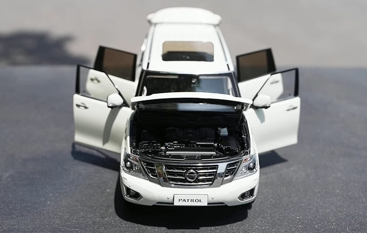 1:18 Nissan 2018 Patrol Y62 Die Cast Model Car