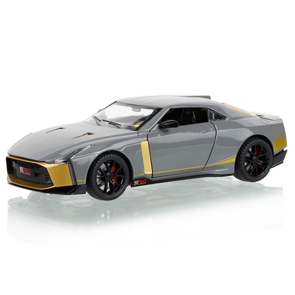 1:24 Nissan 2021 GTR50 Gray Die Cast Model Car