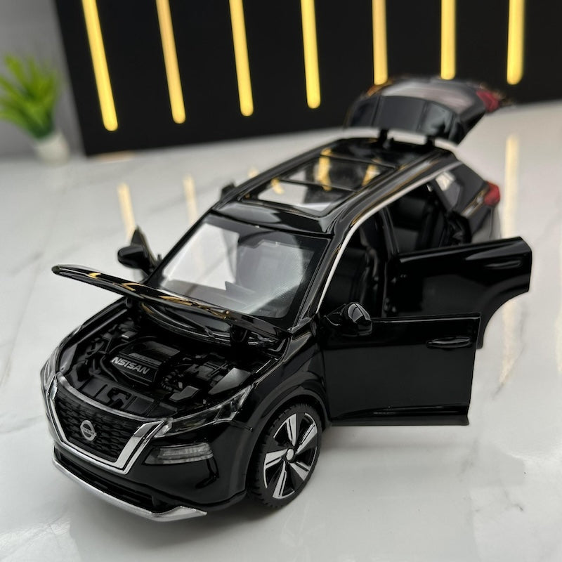 1:32 Nissan 2021 X-Trail 4th Die Cast Model Car