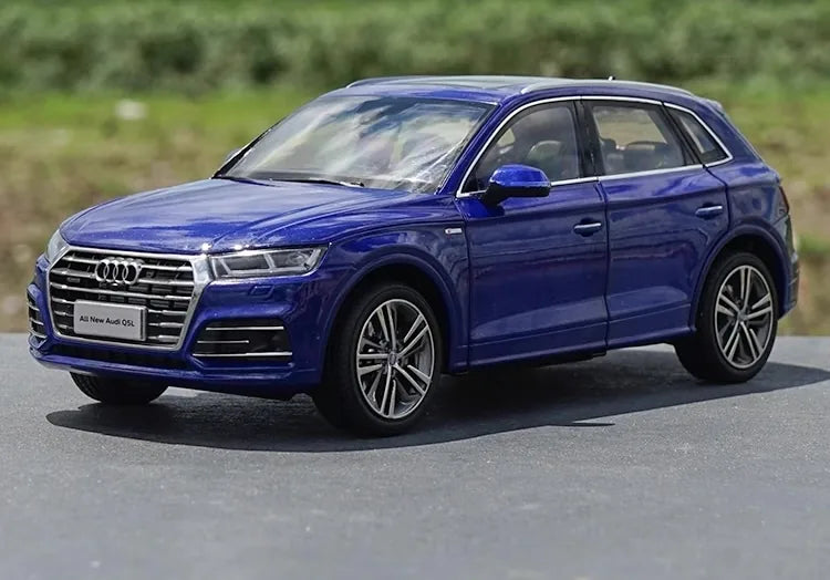 1:18 Audi 2018 Q5L Die Cast Model Car