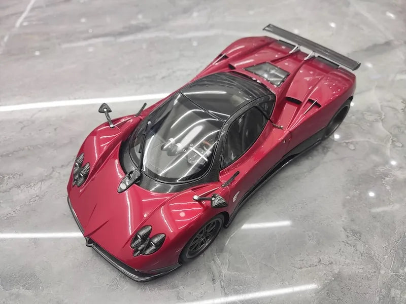 1:18 Pagani 2005 Zonda F Rosso Red