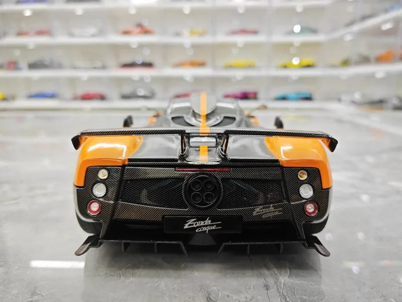 1:18 Pagani 2009 Zonda Cinque Bianco Benny Yellow