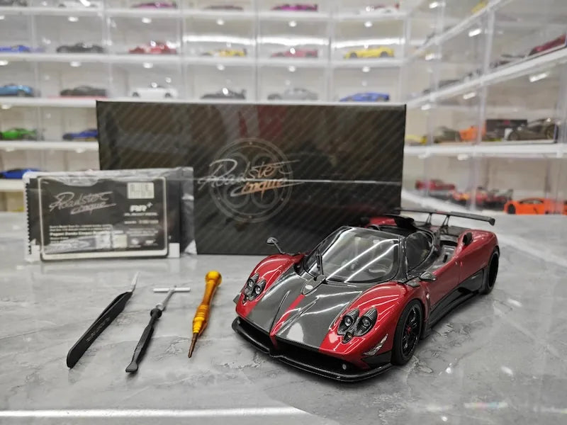 1:18 Pagani 2009 Zonda Roadster Cinque