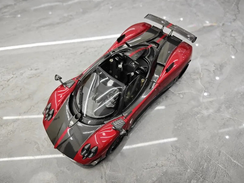 1:18 Pagani 2009 Zonda Roadster Cinque