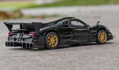 1:32 Pagani 2010 Zonda Rivoluzione 