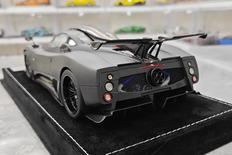 1:18 Pagani 2016 Zonda 760 RS Oliver