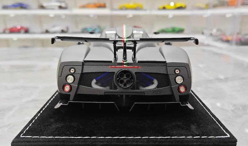 1:18 Pagani 2016 Zonda 760 RS Oliver