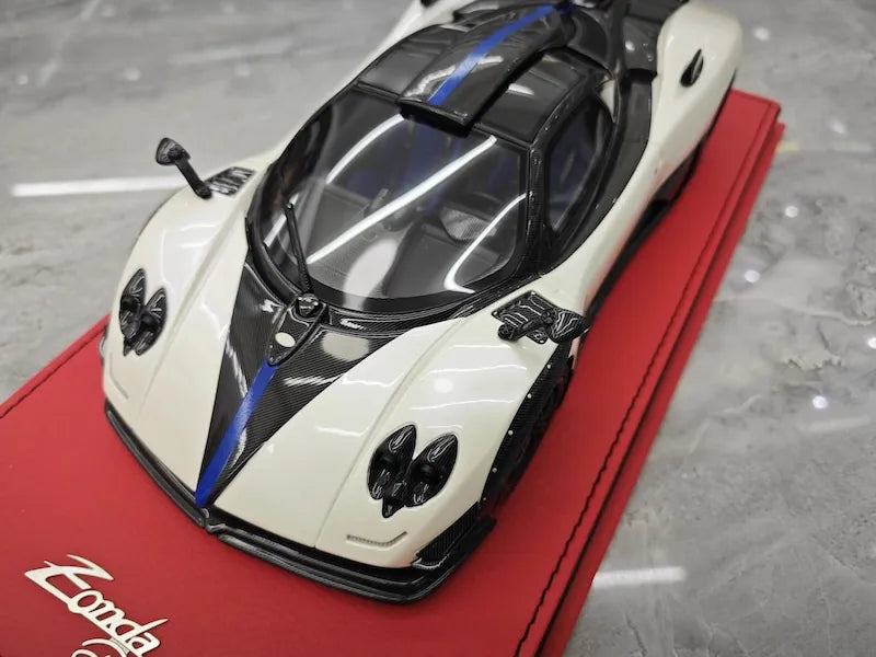 1:18 Pagani 2017 Zonda 760 Riviera