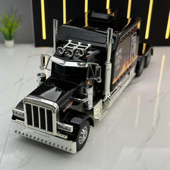 1:24 Peterbilt 2007 389 Die Cast Model Car