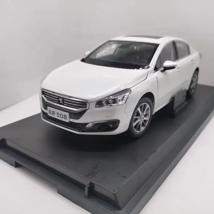 1:18 Peugeot 2014 508 Die Cast Model Car