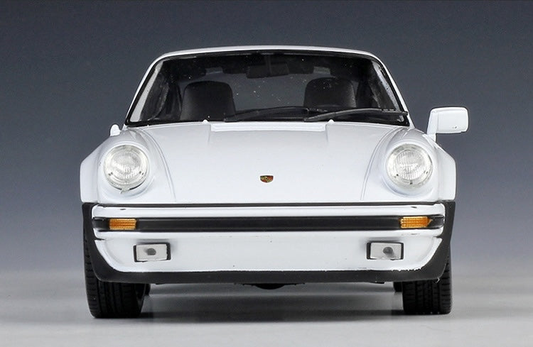 1:24 Porsche 1974 911 Turbo 3.0 Die Cast Model Car