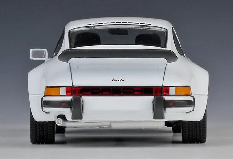 1:24 Porsche 1974 911 Turbo 3.0 