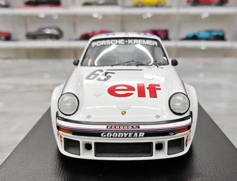 1:18 Porsche 1976 934 Le Mans