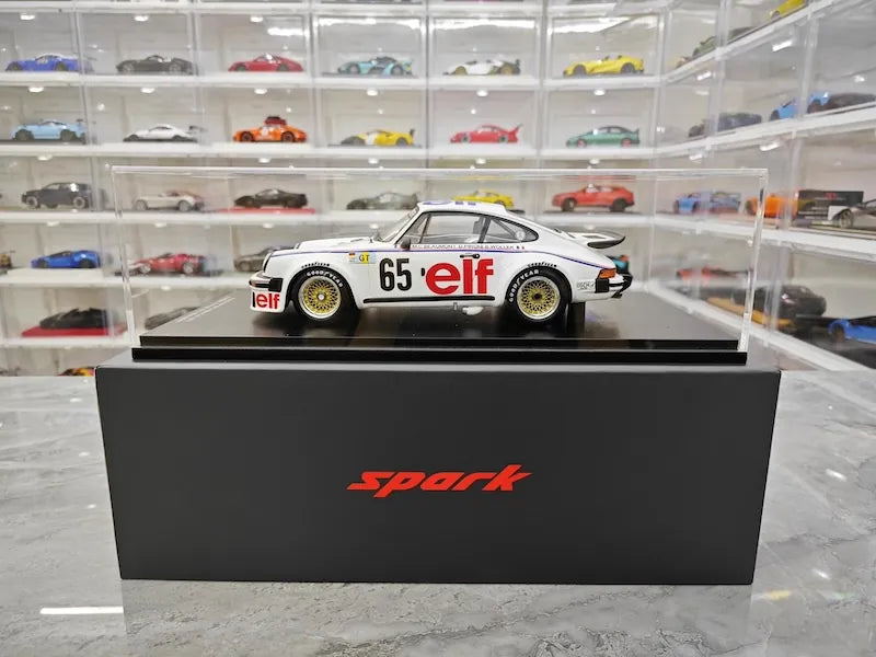 1:18 Porsche 1976 934 Le Mans